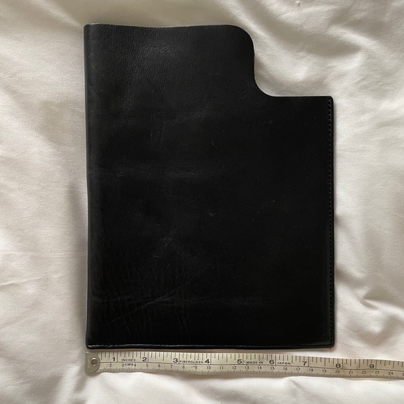 Dean Leather iPad or tablet case - Picture 1 of 4